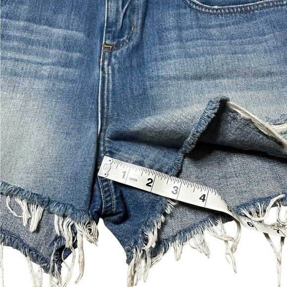 L’AGENCE Audrey Mid Rise Cut Off Jean Shorts - Picture 7 of 8